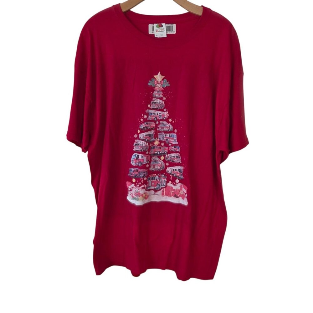 Firefighter Firetruck Christmasā Tree T-Shirt Christmas Holiday Red XL NEW NWT